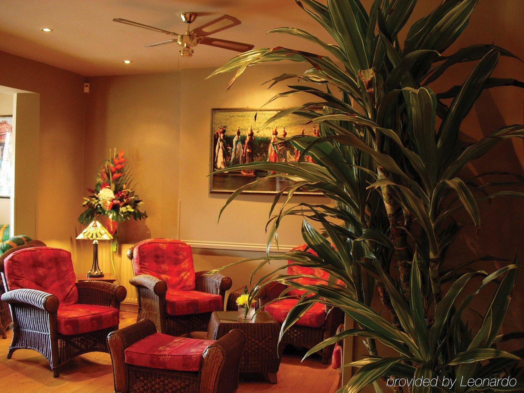 The Peacock Townhouse Hotel Kenilworth - Warwick Интериор снимка