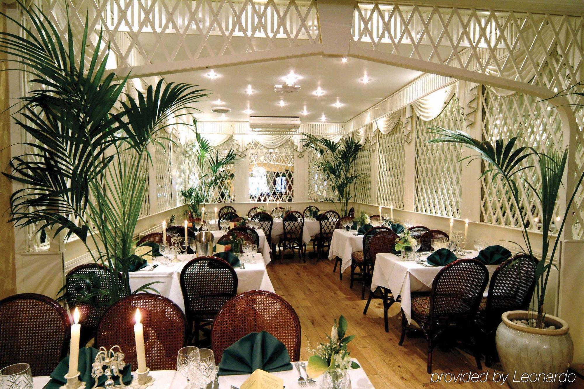 The Peacock Townhouse Hotel Kenilworth - Warwick Ресторант снимка