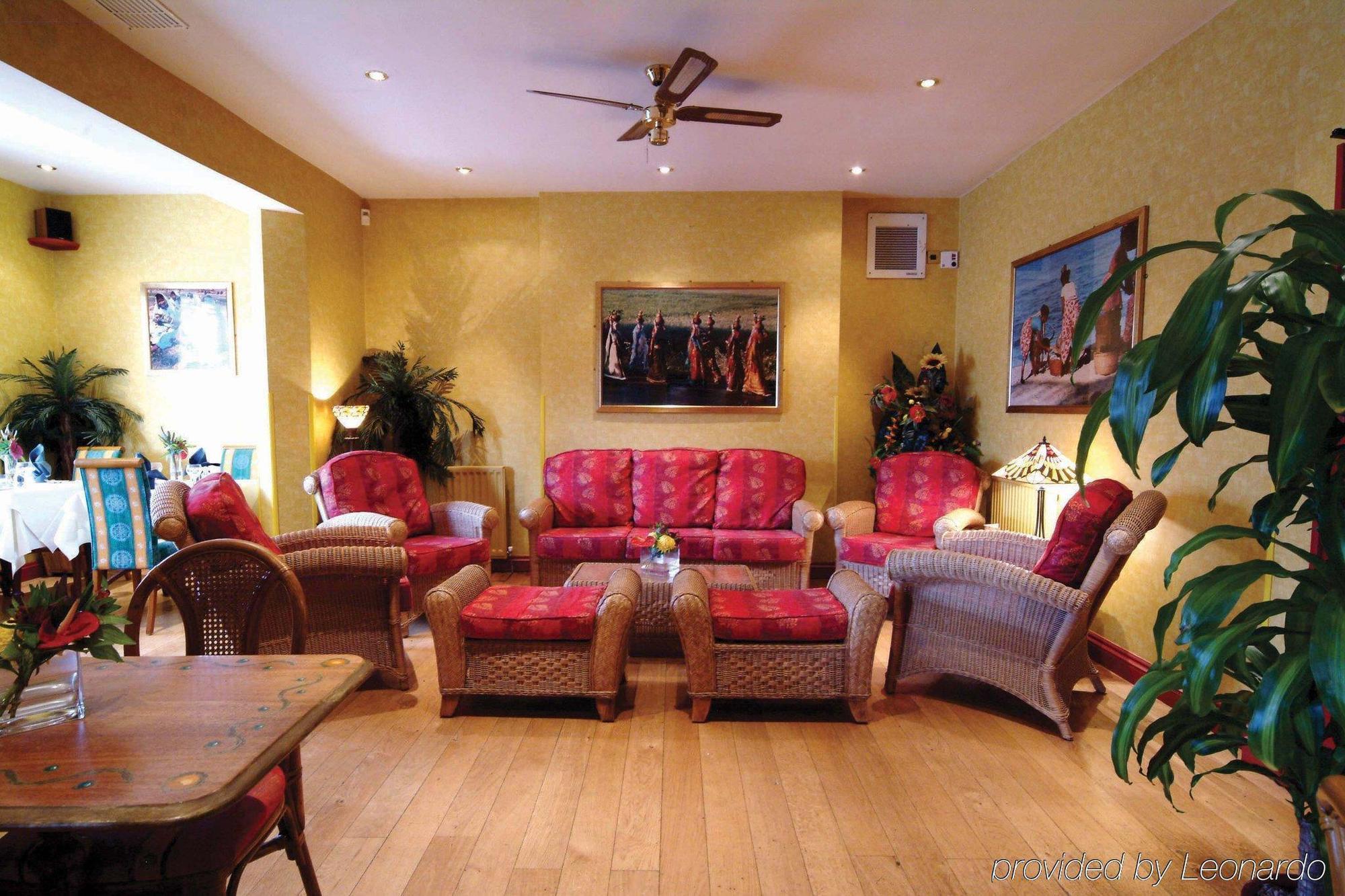 The Peacock Townhouse Hotel Kenilworth - Warwick Екстериор снимка