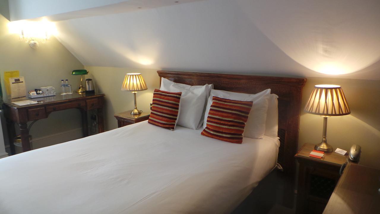 The Peacock Townhouse Hotel Kenilworth - Warwick Стая снимка